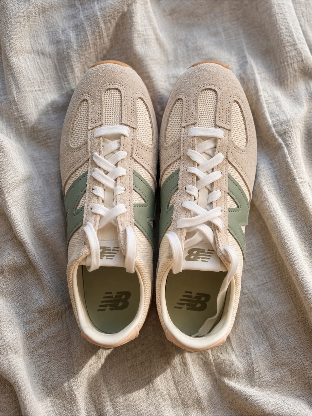 New Balance U471KAC Sea Salt Sage Green Sneakers Men’s 9.5 Women’s 11 EU 43